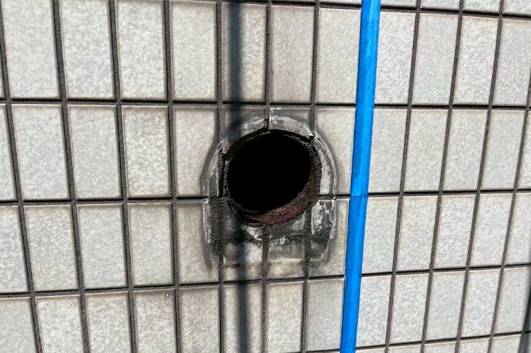 ベンドキャップ交換（撤去中）